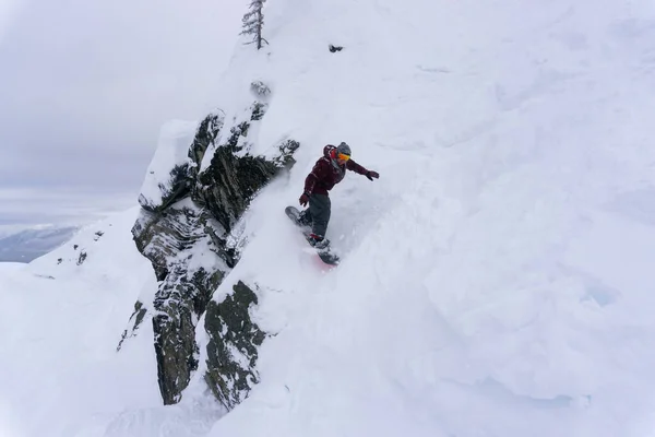 Snowboarding na hoře — Stock fotografie