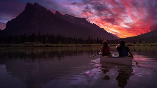 Cinemagraph Continuous Loop Animation of People Canoeing — Stock Video