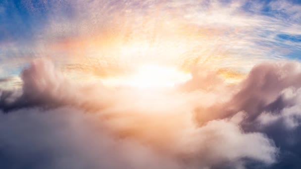 Cinemagraph Continuous Loop Animation of Aerial Cloudscape durante o pôr do sol — Vídeo de Stock