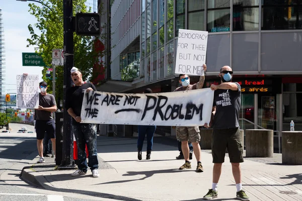 Kanadyjczycy protestują przeciwko zakazowi broni palnej premiera Justina Trudeau — Zdjęcie stockowe
