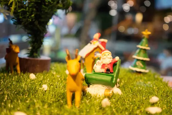 Noel zaman dekorasyon geyik ve Noel Baba ile