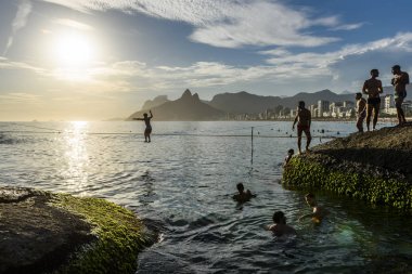 Su hattı Arpoador Beach