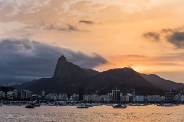 Günbatımı Urca duvarına