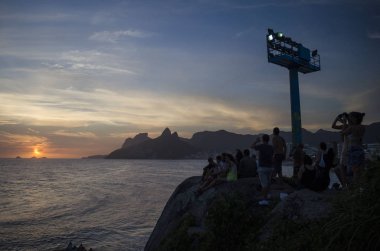 Ipanema Plajı gün batımında