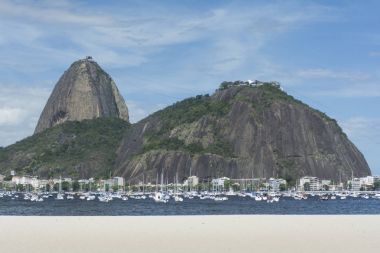 Sugar Loaf Mountain view