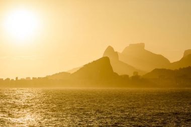 Cotunduba Adası görünümünden