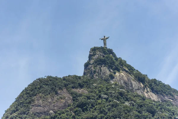 Christus der Erlöser und Corcovado-Berg — Stockfoto