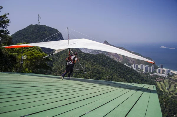Pedra özgürce dalgalansın rampa Bonita