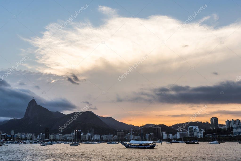 Sunset on the wall of Urca