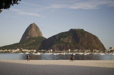 Sugar Loaf Mountain view