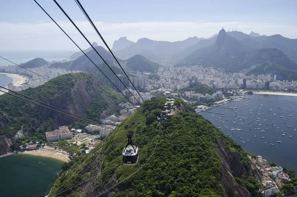 Cabble car in Rio de Janeiro — Zdjęcie stockowe