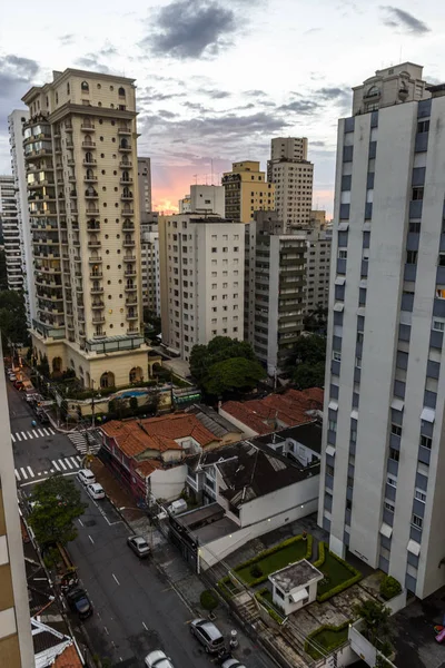 Vista para edifícios no bairro Jardim Paulista — Fotografia de Stock