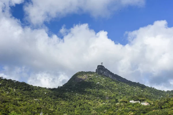 Estátua de Cristo Redentor em cima do Morro do Corcovado — Fotografia de Stock