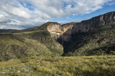 Tabuleiro şelale Serra do Intendente State Park