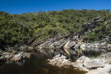 Cipo Nehri'nde kayalık sahil