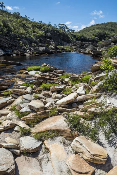 Cipo Nehri'nde kayalık sahil