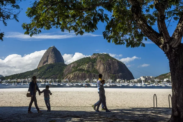 Sugar Loaf Dağı Rio de Janeiro Botafogo Plajı gördüm, — Stok fotoğraf