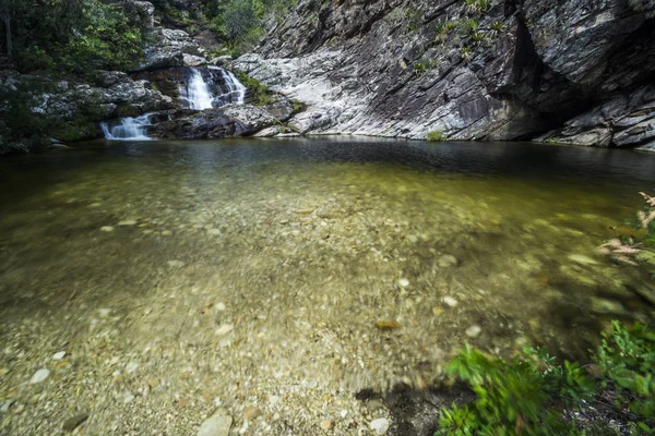 Tombador şelale Serra do Cipo Milli Parkı