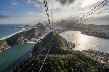 Sugar Loaf Dağı günbatımında 
