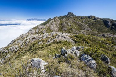 Itatiaia Milli Parkı, dağlarda trekking görüntülemek, 