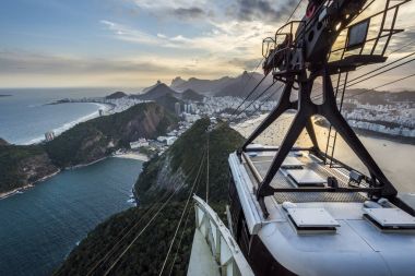 Sugar Loaf Dağı günbatımında 