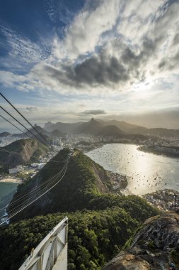 Sugar Loaf Dağı günbatımında 