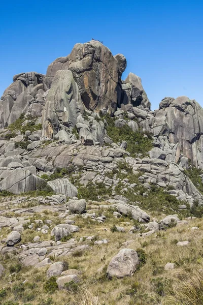 Vista durante el trekking en las montañas del Parque Nacional Itatiaia , — Foto de Stock