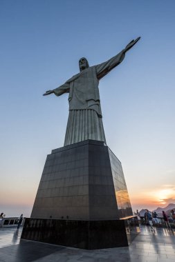 Cristo Redentor anıt görüntülemek 