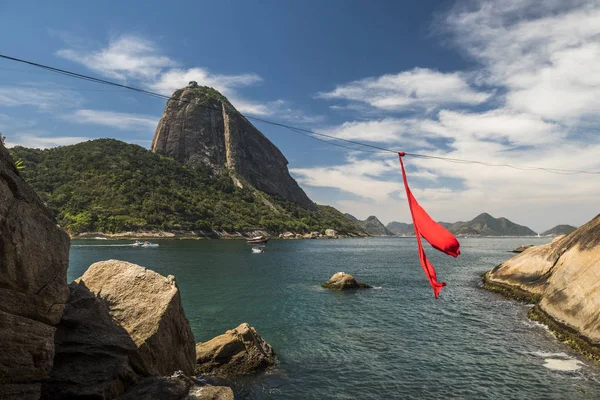 Highline and aerobatics near Vermelha Beach — Stock Photo, Image
