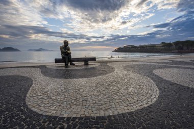 Carlos Drummond de Andrade heykeli 