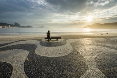 Carlos Drummond de Andrade heykeli 