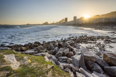 Leme Beach Copacabana, Rio de Janeiro, Brezilya yanında Marnixkade günbatımı