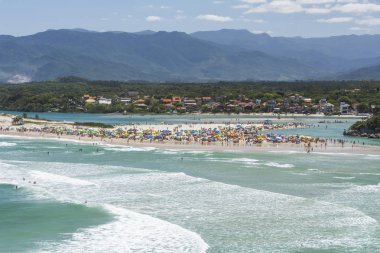 Guarda yapmak Embau plaj ve Madre nehir, Santa Catarina State, Güney Brezilya