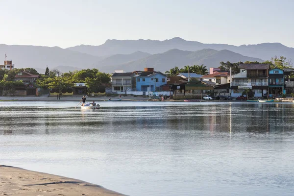 Пляж Гуарда Эмбау Река Мадре Штат Санта Кати Южная Бразилия — стоковое фото