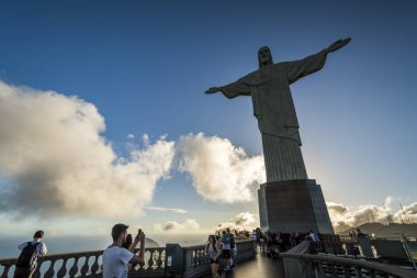 Brezilya, Rio de Janeiro - 31 Ocak 2018: görünüm, Cristo Redentor (Kurtarıcı İsa) Morro üstüne yapmak Corcovado (Corcovado Dağı) 