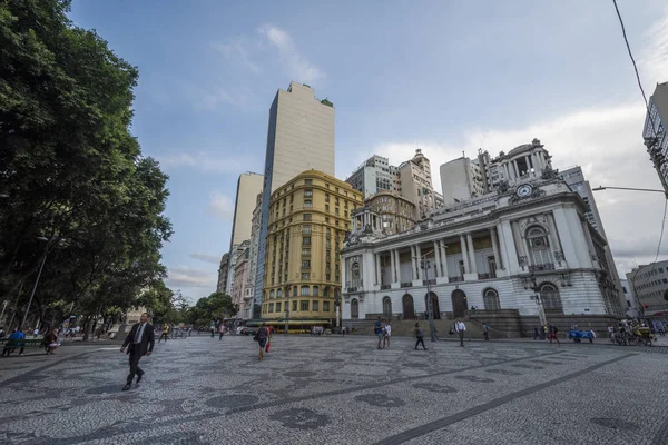 Brezilya, Rio de Janeiro - 07 Mart 2018: Cinelandia Meydanı'nda tarihi binalar