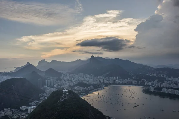 Paisaje Del Atardecer Con Teleférico Montañas Visto Desde Sugar Loaf — Foto de Stock