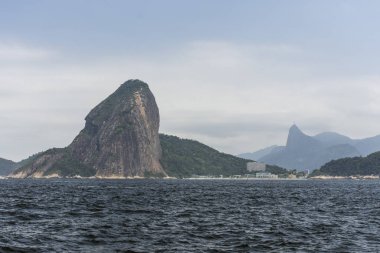 Okyanustan dağlara ve Rio 'daki manzaraya güzel bir manzara. 