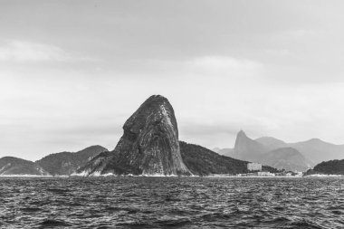 Okyanustan dağlara ve Rio 'daki manzaraya güzel bir manzara. 