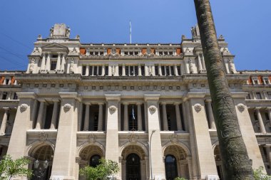 Buenos Aires, Arjantin 'deki Anayasa Mahkemesi' nin eski tarihi binasının güzel manzarası