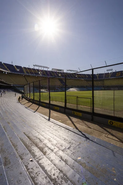 La Boca bölgesinde La Bombonera futbol stadyumunun (Boca Juniors) içi, Buenos Aires, Arjantin