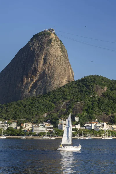 Beautiful View Sugar Loaf Mountain Sailboat Ocean Rio Janeiro Brazil — Stock Photo, Image