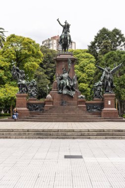 Güzel manzara General San Martin at binicisi heykeli Buenos Aires, Arjantin