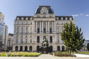 Buenos Aires, Arjantin 'deki tarihi Kirchner Kültür Merkezi binasının güzel manzarası