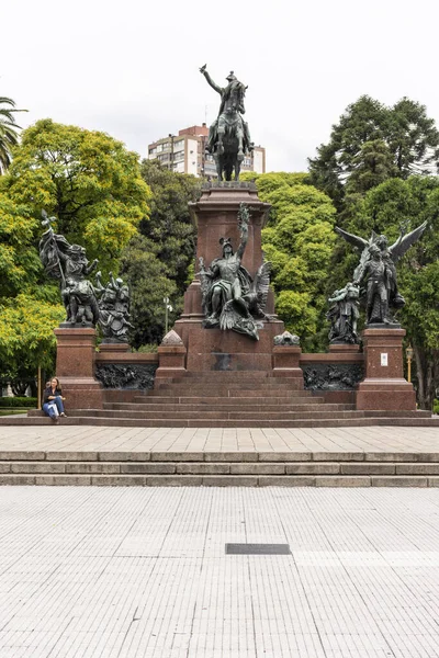 Piękny Widok Pomnik Jeźdźca Konnego General San Martin Buenos Aires — Zdjęcie stockowe