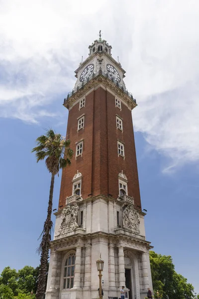 Bela Vista Para Edifício Antiga Torre Arquitetura Histórica Retiro Buenos — Fotografia de Stock