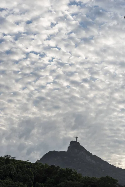 Veduta Cristo Redentore Statua Cima Monte Corcovado Con Belle Nuvole — Foto Stock