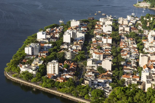 从糖果岭到巴西里约热内卢海滨城市支撑物的美丽景色 — 图库照片