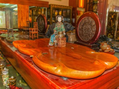 Çay töreni için yönetim kurulu 