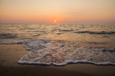 Denizde gün doğumu, dinlenme zamanı